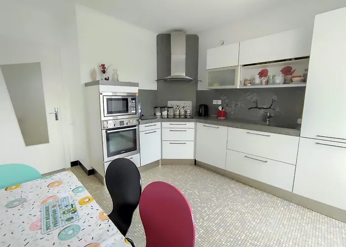Villa Sainte-Rose 3Ch A 5 Minutes De La Cite Des Loisirs